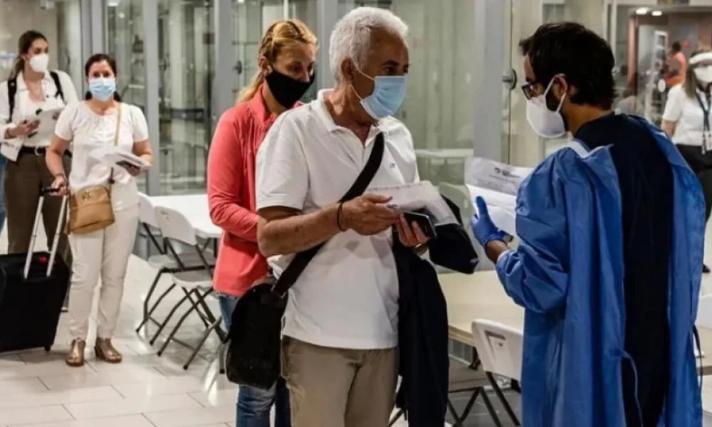 Κορονοϊός - Κύπρος: Δύο θάνατοι και 727 νέα κρούσματα σήμερα